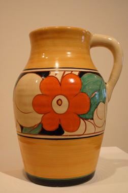 Floreat Single-Handled Lotus Jug