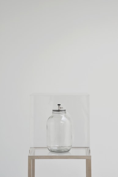 Nina Canell, Installation view: Into the Eyes as Ends of Hair, Cubitt, London, 2012
