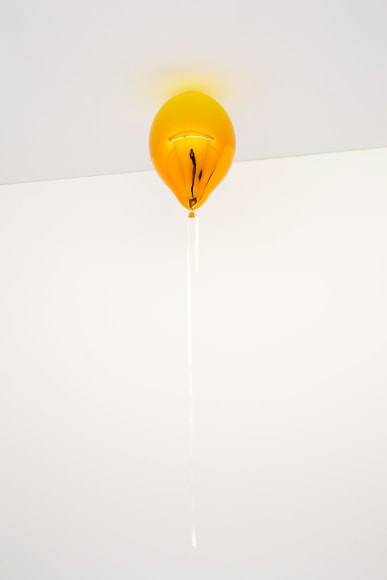 Jeppe Hein, Dark Yellow and Medium Orange Mirror Balloon, 2019