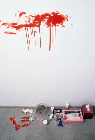 Karen Kilimnik, Suicide by Overdose and Enormous Blood Loss, 1991