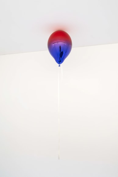 Jeppe Hein, Dark Red and Dark Blue Mirror Balloon, 2019
