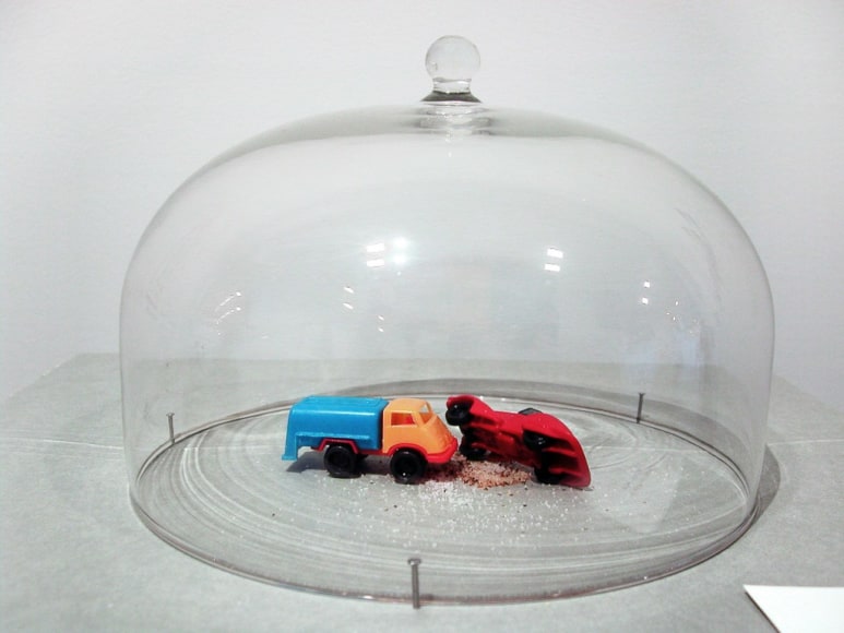 Hans-Peter Feldmann, Pepper, salt, and soy sauce