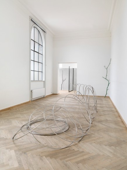 Alicja Kwade, Installation view: Out of Ousia, Kunsthal Charlottenborg, Copenhagen, 2018
