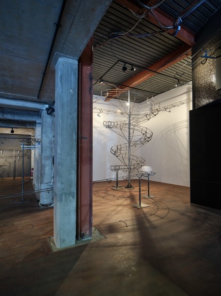 Installation view: Jeppe Hein, Distance, konschtal Esch, Luxembourg - (c) Christof Weber