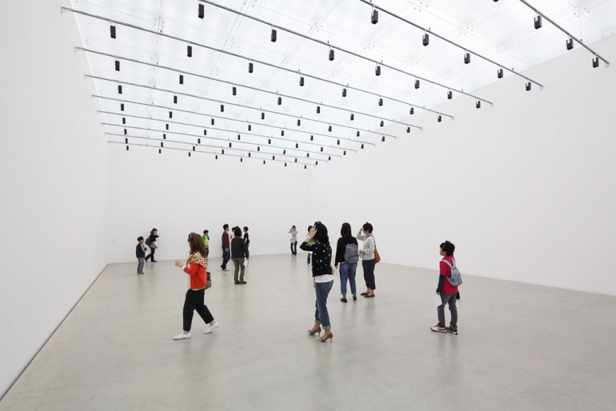 Jeppe Hein, Installation view: 360°, 21st Century Museum of Contemporary Art, 2011
