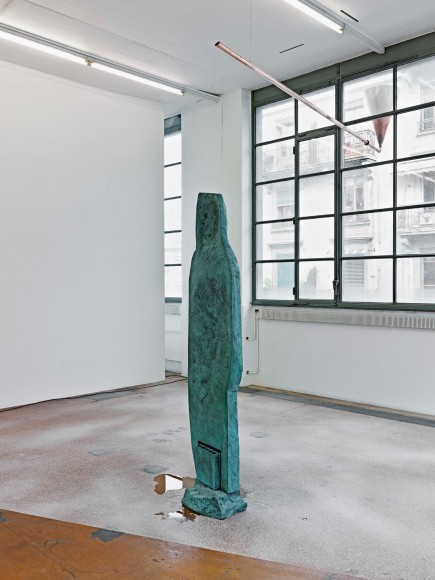 Installation view: Katinka Bock, 40 Räuber, MAMCO, Genève, 2013, Photo: Ilmari Kalkkinen