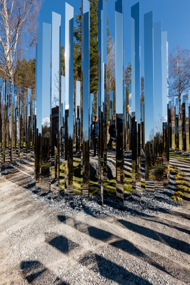 Jeppe Hein, Path of Silence, 2016, Installation view: Reflection, Kistefos Museum, Jevnaker