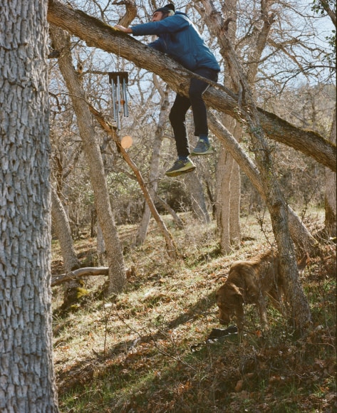 Sam Falls, Installation view: LA&gt;&lt;Art, Los Angeles, 2013.