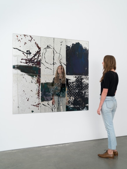 Nick Mauss, Look away
