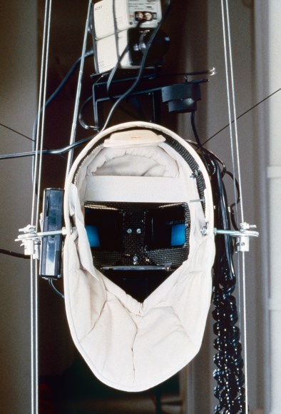 Vito Acconci, Virtual Intelligence Mask