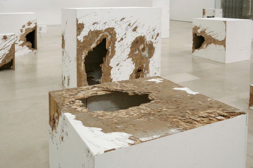 Mike Nelson, Installation view:&nbsp;Le Cannibale (Parody, Consumption and Institutional Critique)