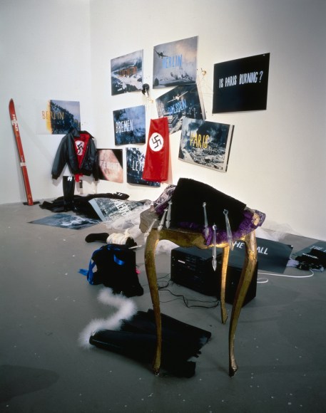 Karen Kilimnik, Paris is Burning (1991) / Is Paris Burning ? (1944), 1992