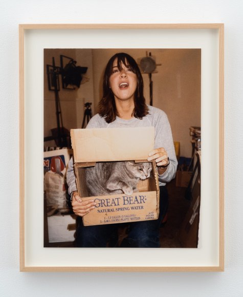 Dan Graham, Chan Marshall (Cat Power) with cat, 2001