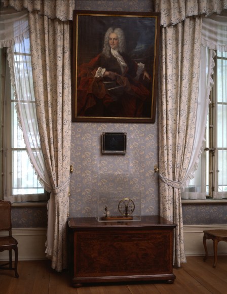 Karen Kilimnik, Installation view: Historisches Museum Basel, Haus Zum Kirschgarten, 2005