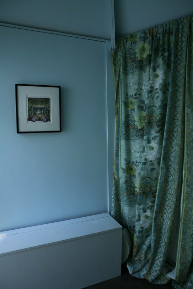 Karen Kilimnik, The bluebird in the folly, 2006, Installation view: 303 Gallery, New York