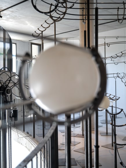 Installation view: Jeppe Hein, Distance, konschtal Esch, Luxembourg - (c) Christof Weber