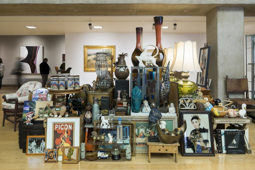 Installation view:&nbsp;Rob Pruitt&rsquo;s Desert X Flea Market, Palm Springs Art Museum, 2017, &nbsp;