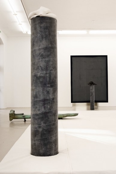 Installation view: Katinka Bock - Radio / Tomorrow’s Sculpture