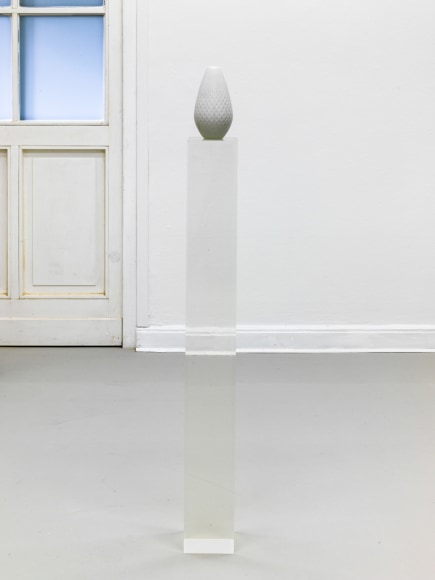 Alicja Kwade. Freie Kausalität, 2014