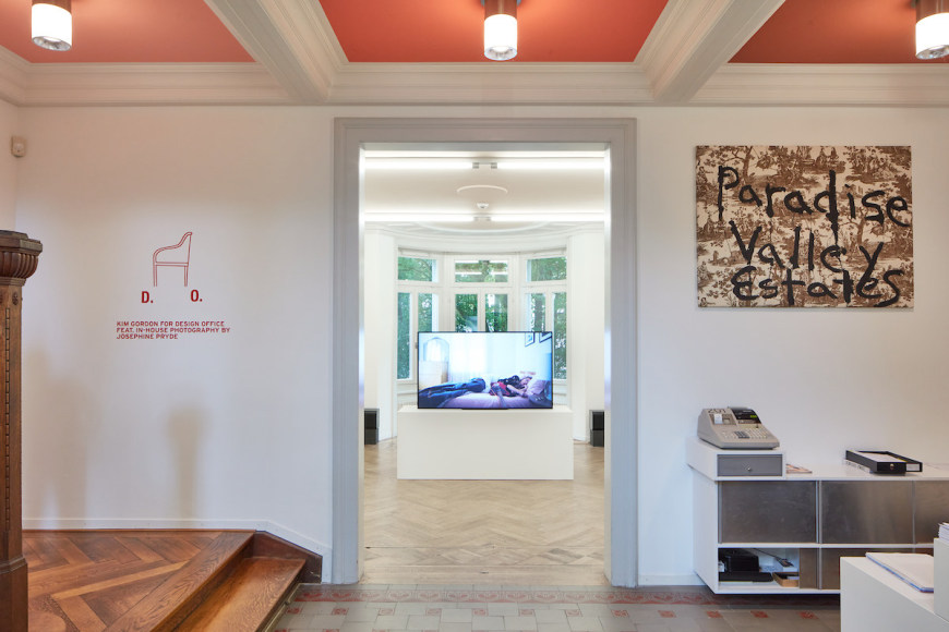 Installation view: Kim Gordon for Design Office feat. In-House Photography by Josephine Pryde, Museum im Bellpark Kriens, 2022. Photo: © Martin Stollenwerk