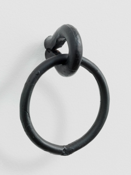 Valentin Carron, Archaïque fade cercle, 2011