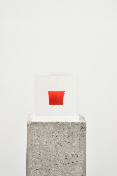 Nina Canell, Installation view: Satin Ions, Arko Art Centre, Seoul, 2015, Photo: Robin Watkins