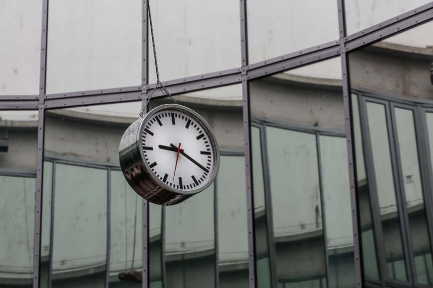 Alicja Kwade, The Void of the Moment in Motion, Installation at Schirn Kunsthalle Frankfurt