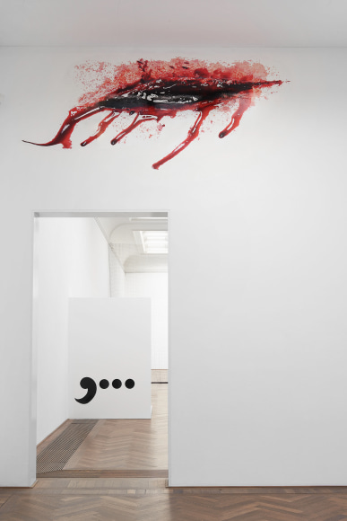 Installation view, Bizarre Silks, Private Imaginings and Narrative Facts, etc., an exhibition by Nick Mauss, view on (front) Georgia Sagri, Deep Cut, 2018, and (back) Ketty La Rocca, Comma with 3 dots, 1970, Kunsthalle Basel, 2020. Photo: Philipp Hänger / Kunsthalle Basel