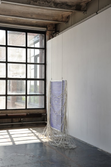 Nina Canell, Installation view: Dolphin Dandelion, Le Crédac, Paris Ivry-sur-Seine, 2017