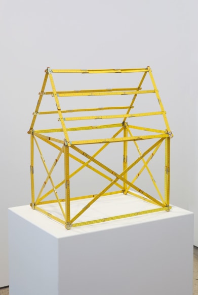Hans-Peter Feldmann, Rulerhouse (Zollstockhaus)