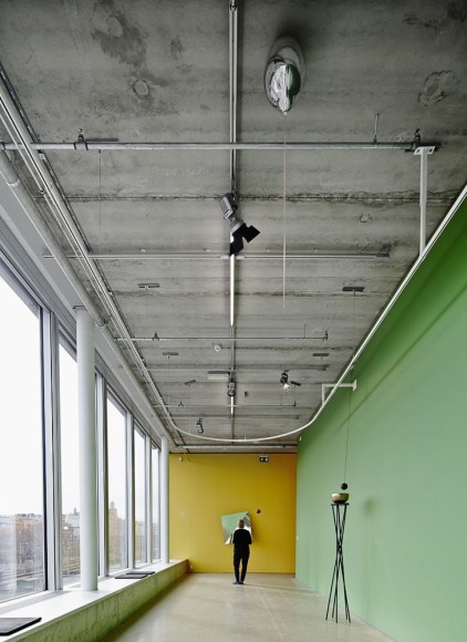 Jeppe Hein, Installation view: A Smile For You, Bonniers Konsthall, Stockholm, 2013