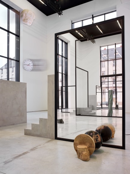 Installation view: Alicja Kwade,The Resting Thought, Centre De Création Contemporaine Olivier Debré, Tours, 2019, Photo: François Fernandez
