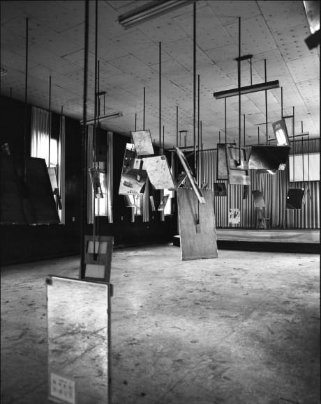 Mike Nelson, Mirror reverb (the blinding of a building, a notation for another), 2018, Installation view: Imagined Borders: The 12th Gwangju Biennale, Gwangju, South Korea, 2018