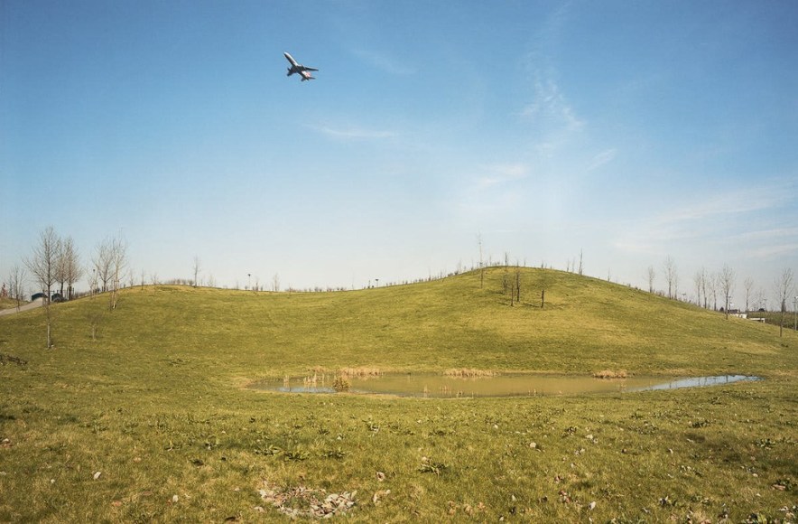 Andreas Gursky, D&uuml;sseldorf, Flugzeug, 1989