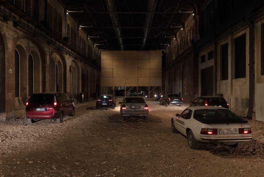 Mike Nelson, Installation view: L'Atteso, OGR - Officine Grandi Riparazioni, Turino, 2018