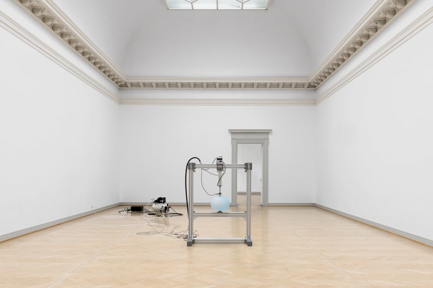 Nina Canell and Robin Watkins, Reflexologies