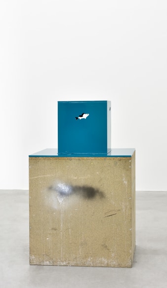 Valentin Carron Installation view: Zéro Virgule Nul, Le Consortium, Dijon, 2020