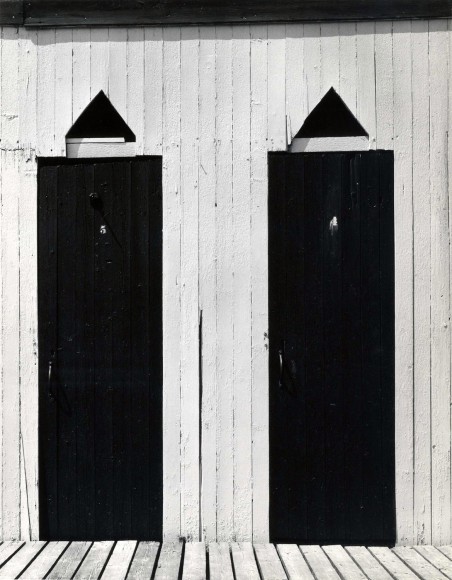 Aaron Siskind ​Edgartown, 1958