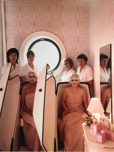 Neal Slavin Elizabeth Arden Masseuses, Washington, DC, 1987