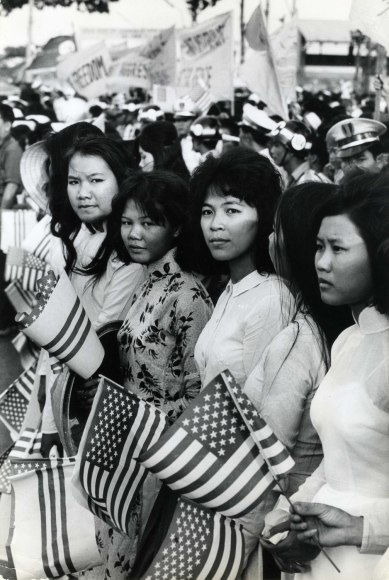 Larry Burrows Vietnam 1964