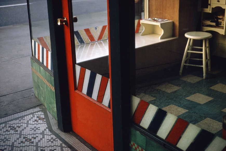 Fred Herzog, Empty Barbershop, Vancouver, 1966