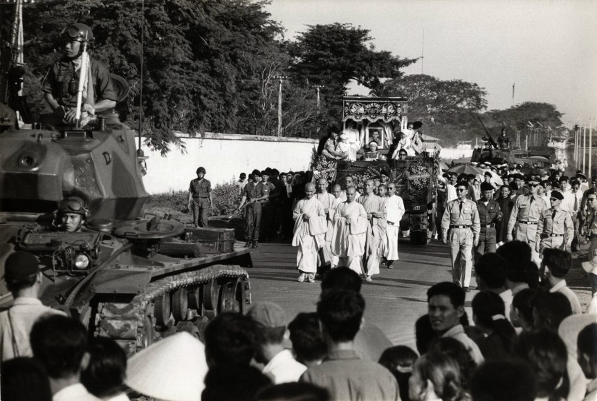 Larry Burrows Vietnam 1963