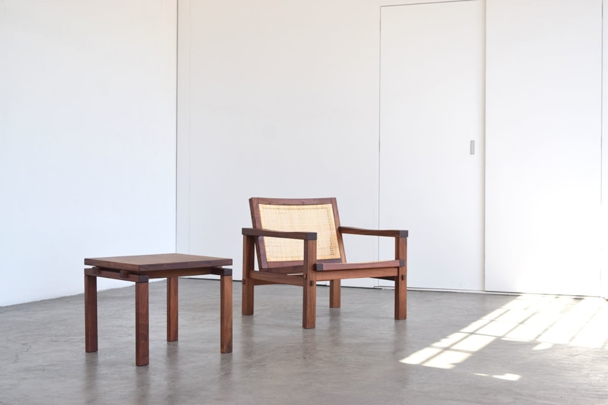 Butaca y mesa auxiliar Xitle