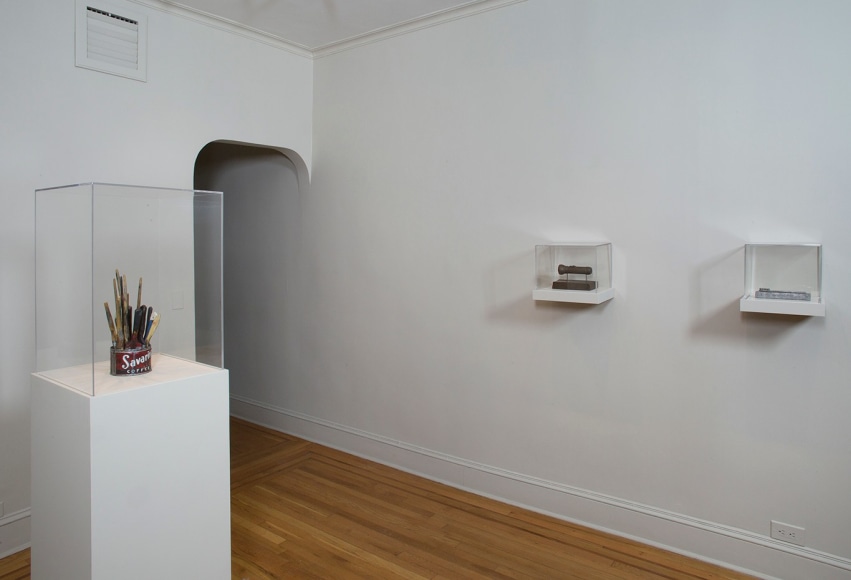 Installation view of Jasper Johns: Sculptures and Related Paintings 1957-1970 at Craig F. Starr Gallery