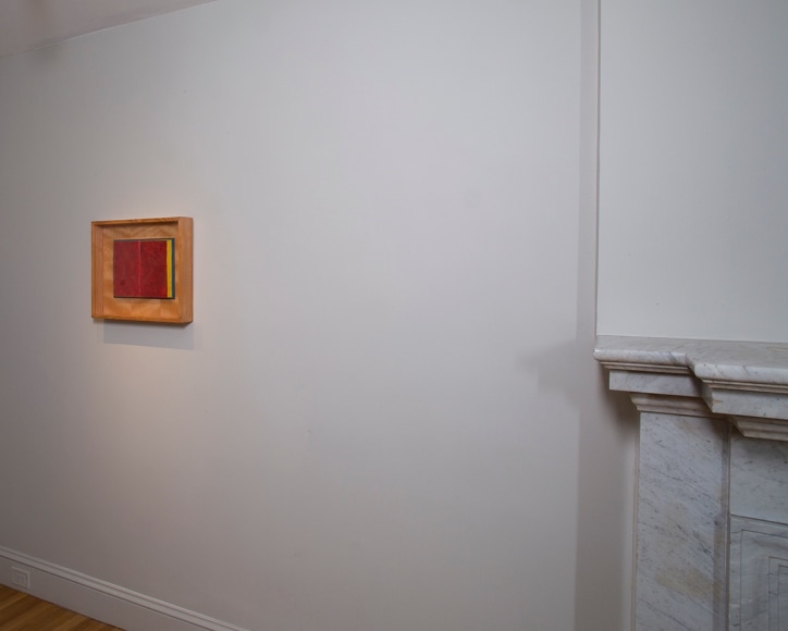 Installation view of Jasper Johns: Sculptures and Related Paintings 1957-1970 at Craig F. Starr Gallery