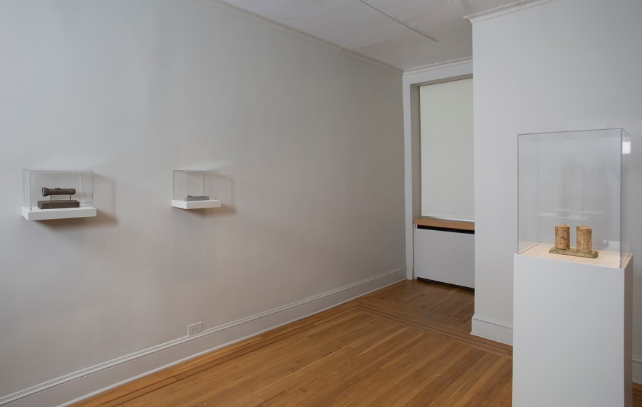 Installation view of Jasper Johns: Sculptures and Related Paintings 1957-1970 at Craig F. Starr Gallery