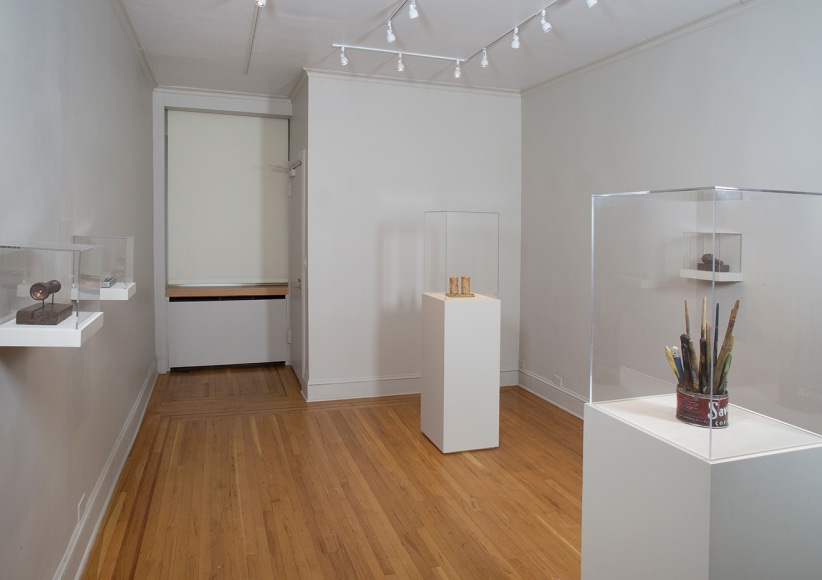Installation view of&nbsp;Jasper Johns: Sculptures and Related Paintings 1957-1970&nbsp;at Craig F. Starr Gallery