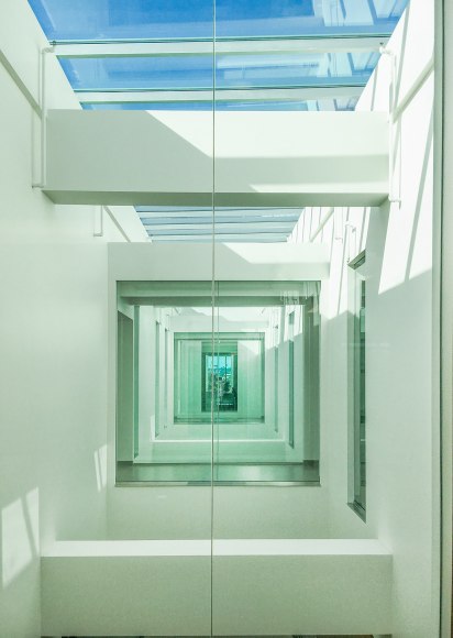 12b_OPP_corridor-3_sW