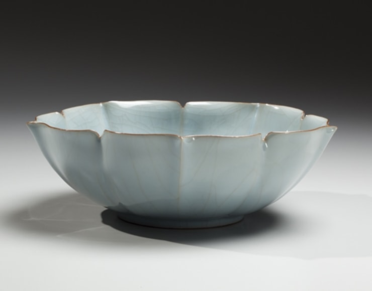 Kawase, Shinobu, Kawase Shinobu, celadon, seiji, blue, green, five, petal, flower, crackled, celadon, bowl, pinched, rim, porcelain, stoneware, glazed, 1998