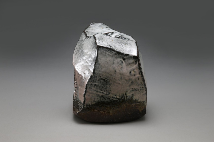 Mountain-shaped, scooped-out vessel with Hagi and ash glazes with gradation from white to pink to dark brown, 2014